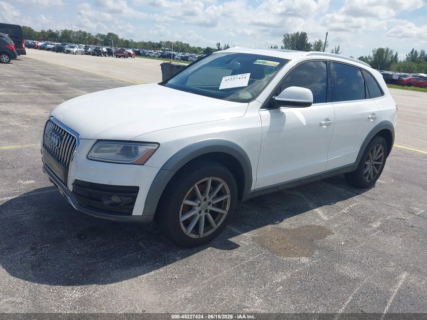 2017 Audi Q5 VIN WA1L2AFP5HA029334 IAAI salvage auction — NORMAL WEAR, Clear (Florida), sold $1,225 on 2026-07-16 (photo 2)