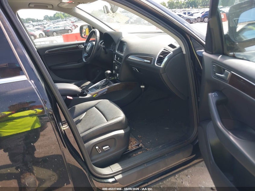2014 Audi Q5 VIN WA1CFAFP6EA069745 IAAI salvage auction — NORMAL WEAR, Original (Kentucky), sold $1,300 on 2026-07-22 (photo 5)