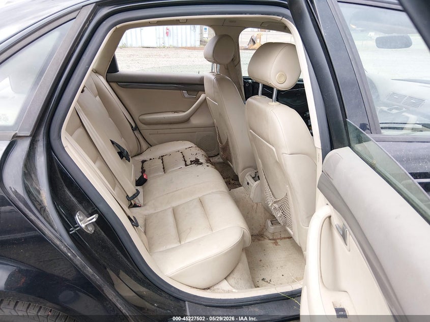 2003 Audi A4 VIN WAULC68E03A188568 IAAI salvage auction — FRONT & REAR, Salvage (Oregon), sold $200 on 2026-07-20 (photo 8)