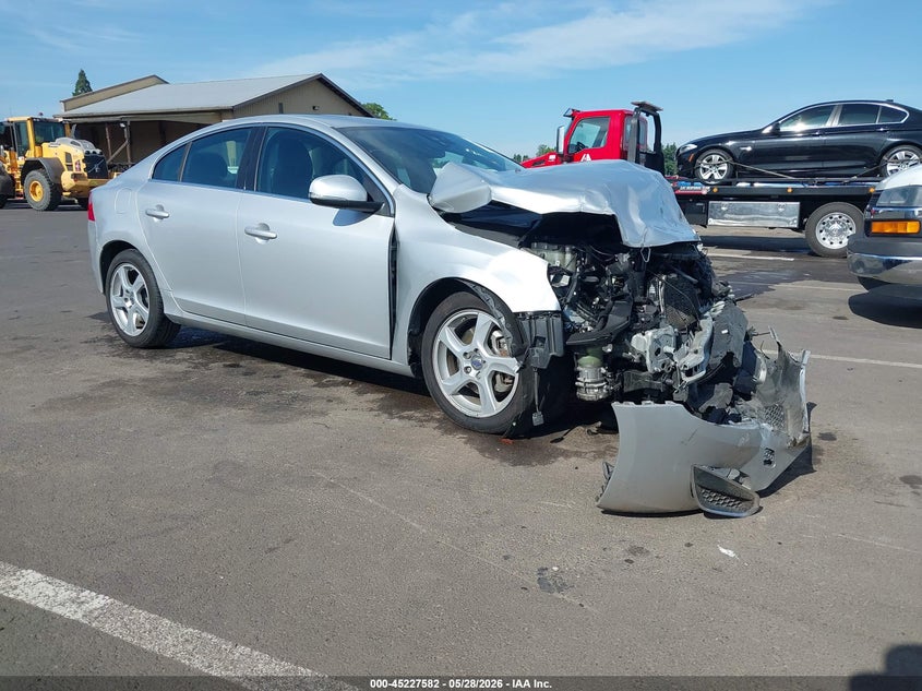 2012 Volvo S60 VIN YV1622FSXC2051145 IAAI salvage auction — FRONT END, Salvage Title, sold $175 on 2026-08-11 (photo 1)