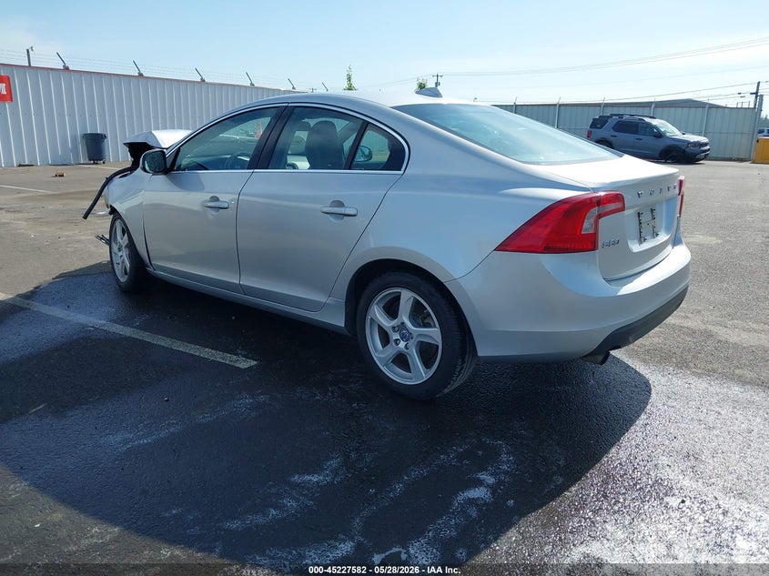 2012 Volvo S60 VIN YV1622FSXC2051145 IAAI salvage auction — FRONT END, Salvage Title, sold $175 on 2026-08-11 (photo 3)