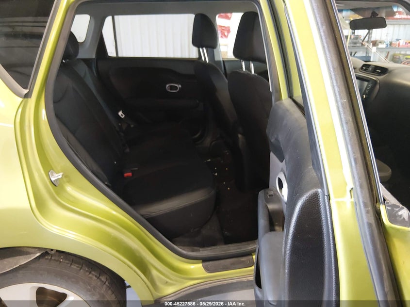 2018 Kia Soul VIN KNDJN2A27J7900307 IAAI salvage auction — REAR END, Salvage Title, sold $1,250 on 2026-07-22 (photo 8)