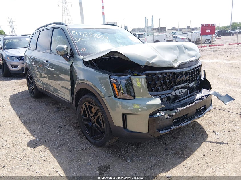 2025 Kia Telluride VIN 5XYP3DGC8SG623781 IAAI salvage auction — FRONT END, Salvage Title, sold $13,500 on 2026-07-22 (photo 1)