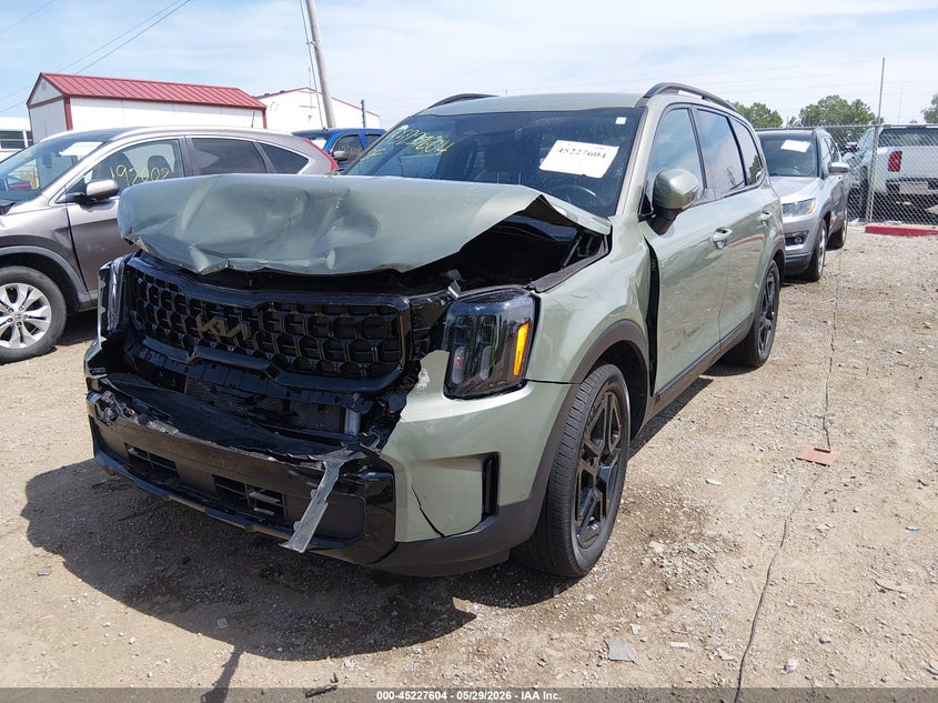 2025 Kia Telluride VIN 5XYP3DGC8SG623781 IAAI salvage auction — FRONT END, Salvage Title, sold $13,500 on 2026-07-22 (photo 2)