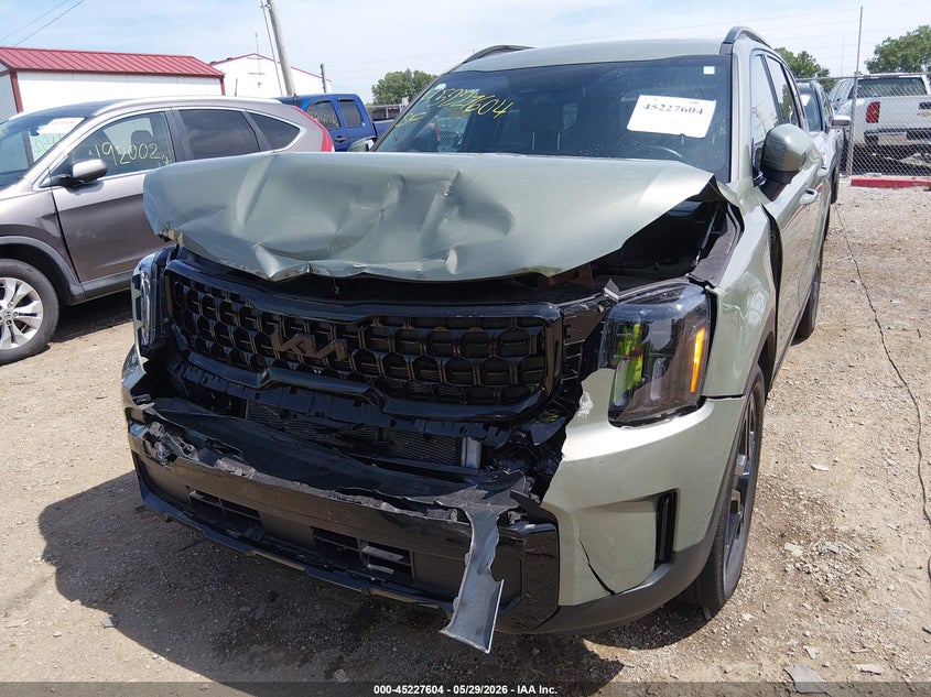 2025 Kia Telluride VIN 5XYP3DGC8SG623781 IAAI salvage auction — FRONT END, Salvage Title, sold $13,500 on 2026-07-22 (photo 6)