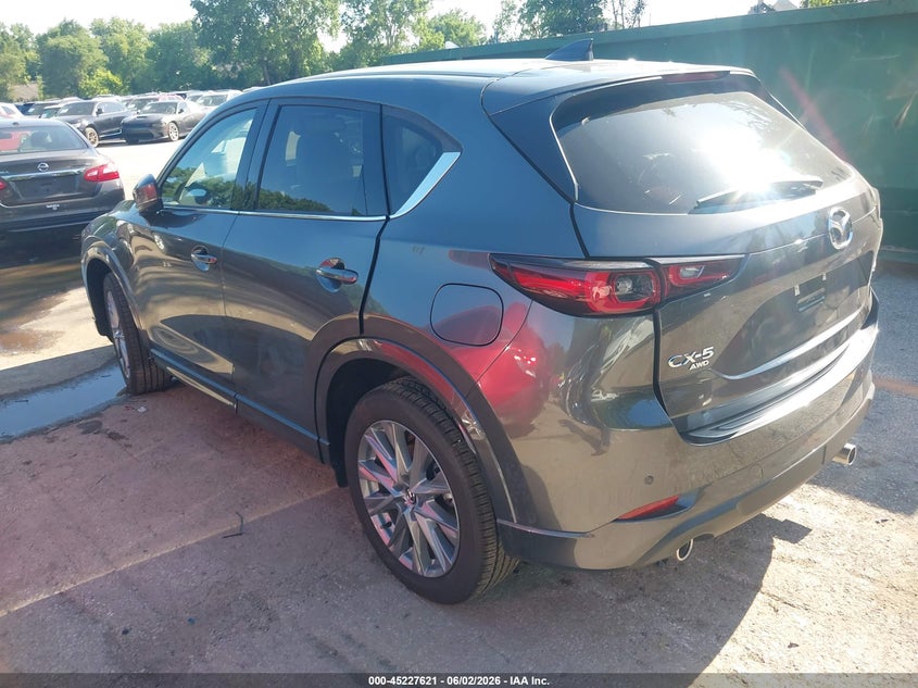 2025 Mazda Cx-5 VIN JM3KFBEM5S0761485 IAAI salvage auction — SIDE, Salvage (Kansas), sold $9,600 on 2026-10-04 (photo 3)