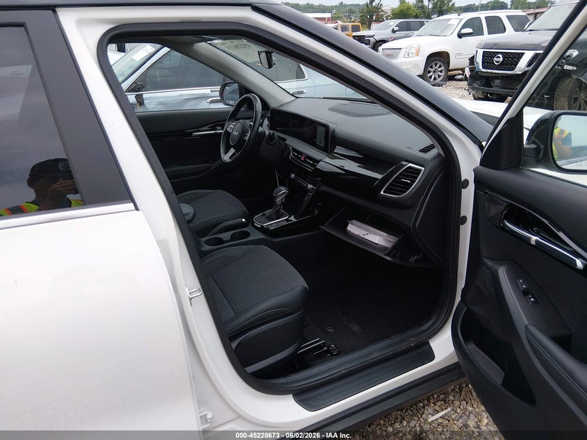 2024 Kia Seltos VIN KNDEU2AA3R7655271 IAAI salvage auction — FRONT END, Salvage Title, sold $8,750 on 2026-07-09 (photo 5)