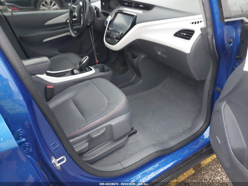 2021 Chevrolet Bolt euv VIN 1G1FZ6S05M4112056 IAAI salvage auction — FRONT END, Salvage Title, sold $6,600 on 2026-07-11 (photo 5)