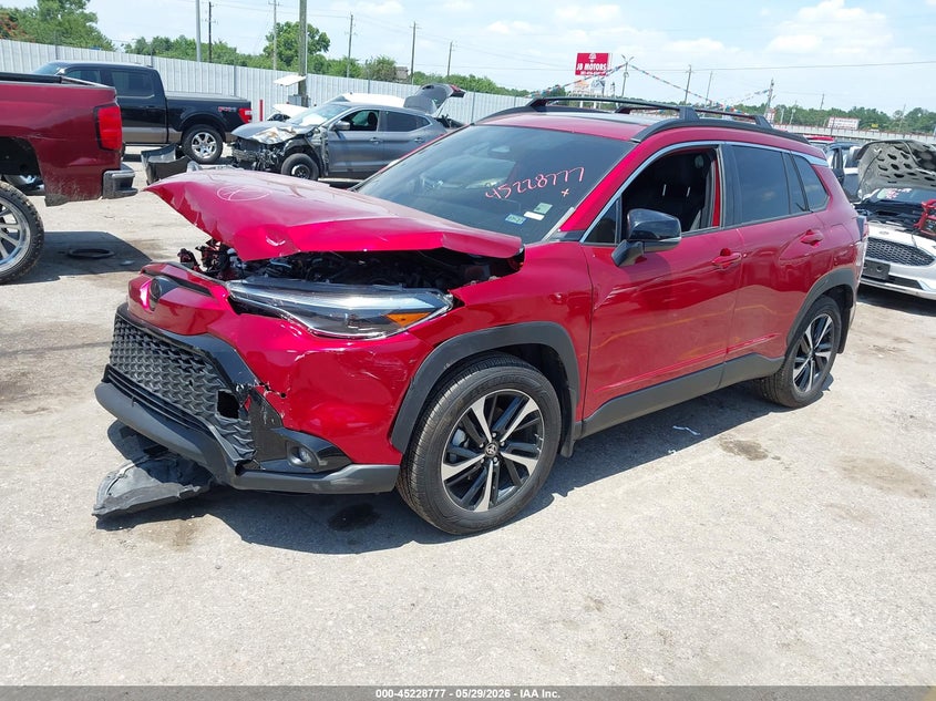 2025 Toyota Corolla cross VIN 7MUFBABG0SV089529 IAAI salvage auction — RIGHT FRONT, Salvage Title, sold $9,100 on 2026-07-22 (photo 2)
