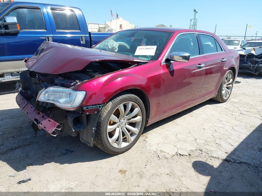 2019 Chrysler 300 VIN 2C3CCAEG5KH609717 IAAI salvage auction — RIGHT FRONT, Salvage Title, sold $125 on 2026-09-07 (photo 2)