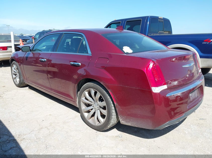 2019 Chrysler 300 VIN 2C3CCAEG5KH609717 IAAI salvage auction — RIGHT FRONT, Salvage Title, sold $125 on 2026-09-07 (photo 3)
