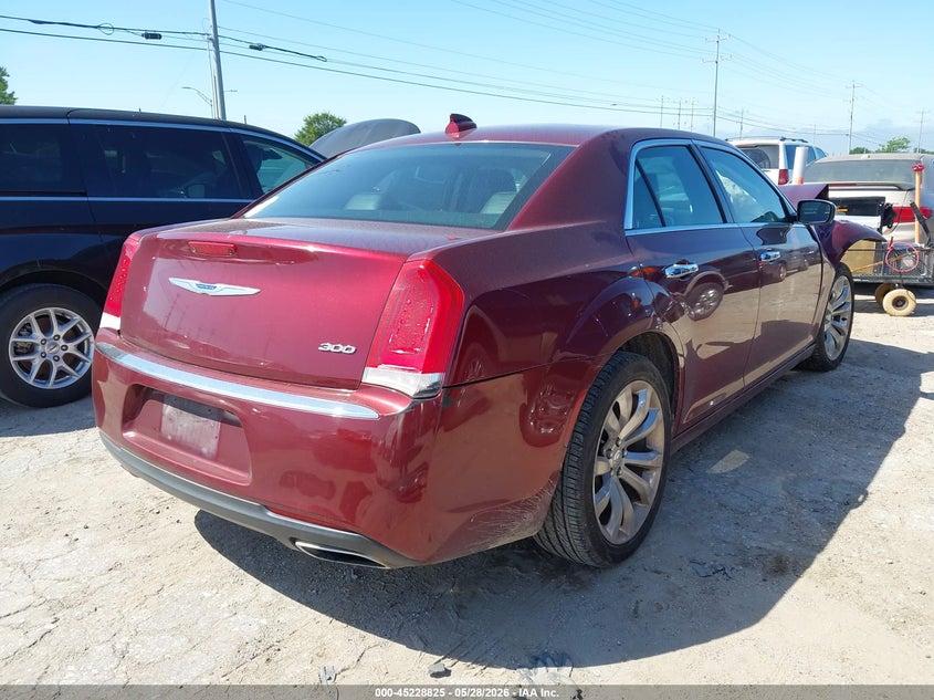 2019 Chrysler 300 VIN 2C3CCAEG5KH609717 IAAI salvage auction — RIGHT FRONT, Salvage Title, sold $125 on 2026-09-07 (photo 4)