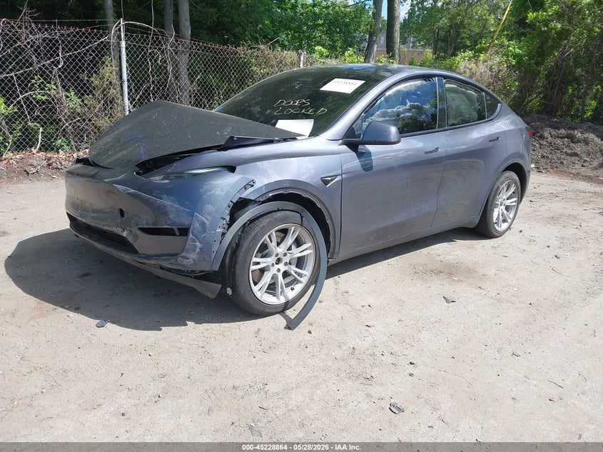 2023 Tesla Model y VIN 7SAYGDEE6PF894207 IAAI salvage auction — FRONT END, Salvage Title, sold $525 on 2026-07-23 (photo 2)