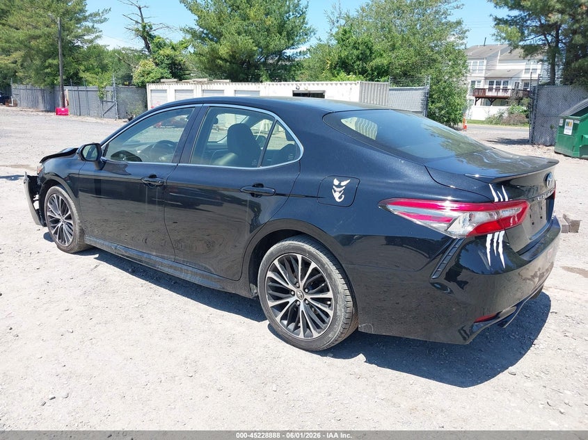 2018 Toyota Camry VIN JTNB11HK3J3050436 IAAI salvage auction — FRONT END, Salvage Title, sold $3,400 on 2026-07-28 (photo 3)