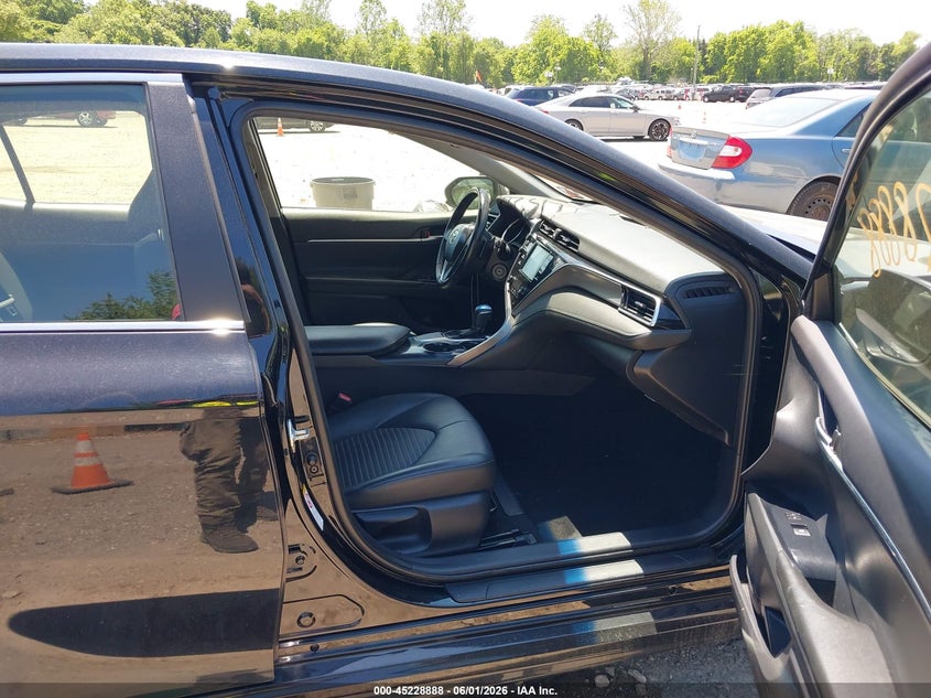 2018 Toyota Camry VIN JTNB11HK3J3050436 IAAI salvage auction — FRONT END, Salvage Title, sold $3,400 on 2026-07-28 (photo 5)