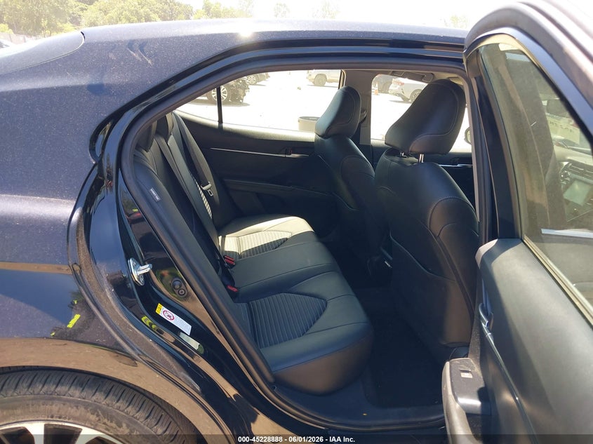2018 Toyota Camry VIN JTNB11HK3J3050436 IAAI salvage auction — FRONT END, Salvage Title, sold $3,400 on 2026-07-28 (photo 8)