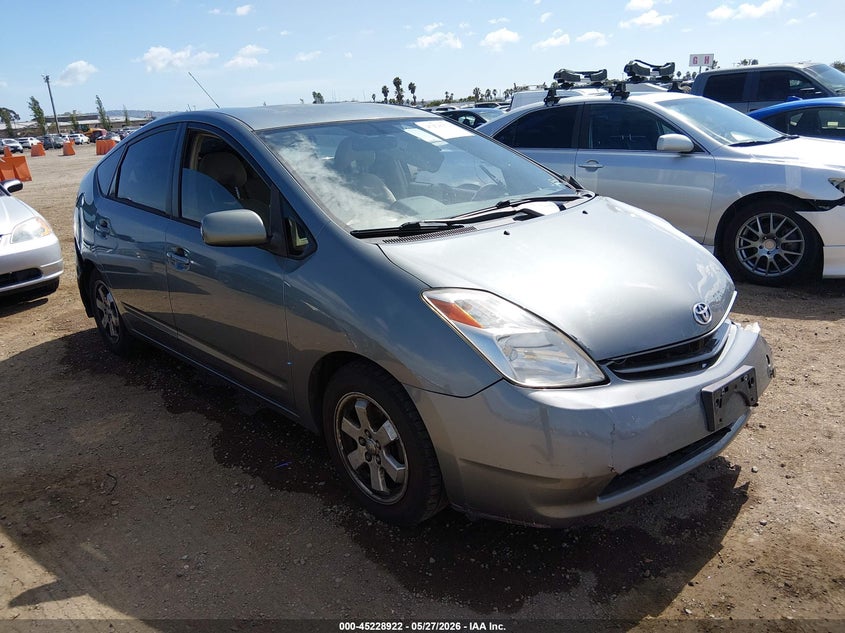 2005 Toyota Prius VIN JTDKB20U853042116 IAAI salvage auction — FRONT & REAR, Salvage (California), sold $300 on 2026-07-29 (photo 1)
