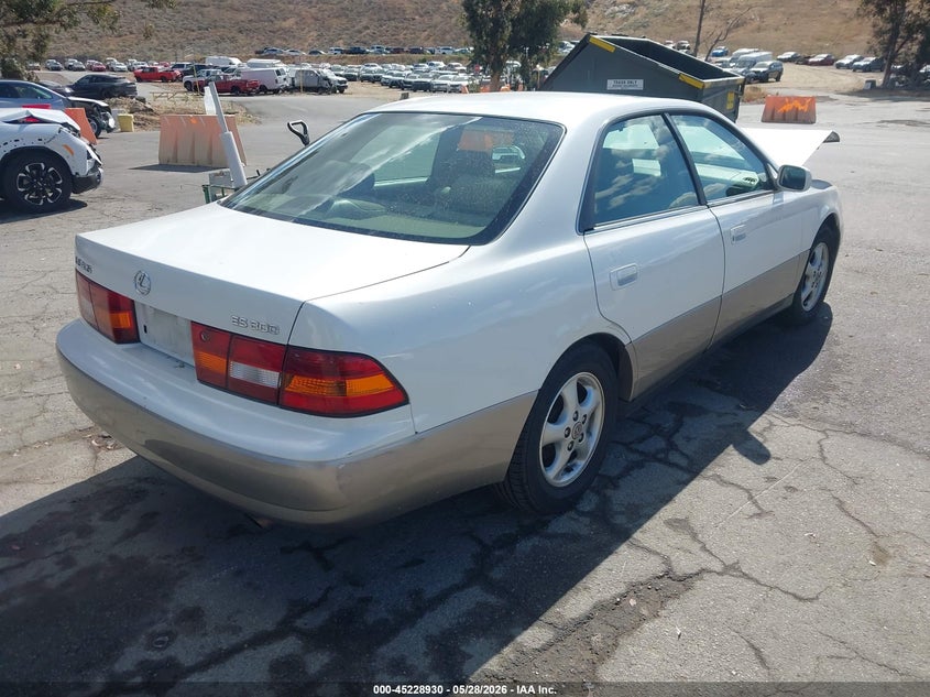1999 Lexus ES VIN JT8BF28G8X0198369 IAAI salvage auction — FRONT END, Salvage (California), sold $525 on 2026-07-28 (photo 4)