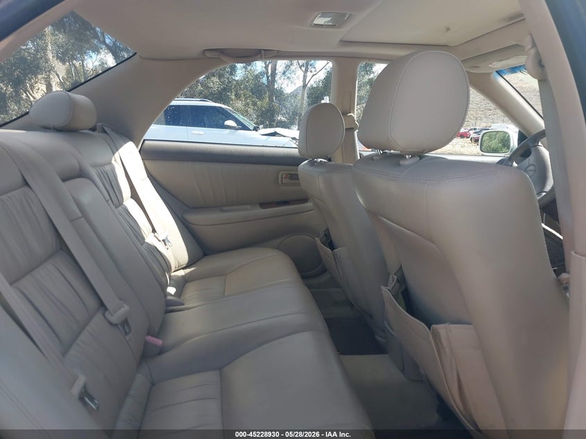 1999 Lexus ES VIN JT8BF28G8X0198369 IAAI salvage auction — FRONT END, Salvage (California), sold $525 on 2026-07-28 (photo 8)