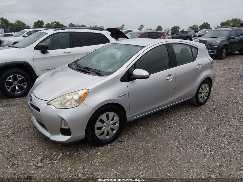 2012 Toyota Prius c VIN JTDKDTB35C1501244 IAAI salvage auction — HAIL, Clear (Missouri), sold $950 on 2026-07-06 (photo 2)
