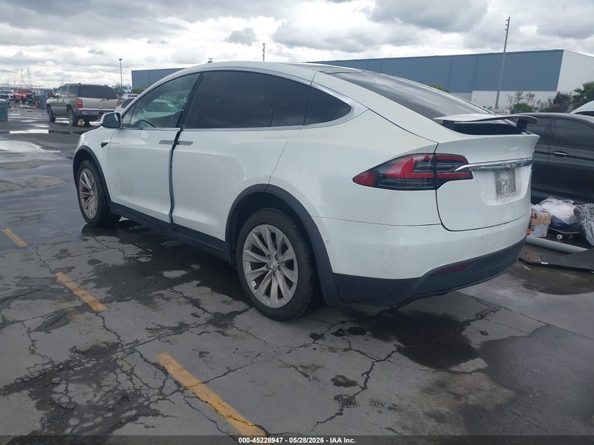 2020 Tesla Model x VIN 5YJXCBE2XLF233367 IAAI salvage auction — RIGHT REAR, Salvage (California), sold $8,250 on 2026-07-09 (photo 3)