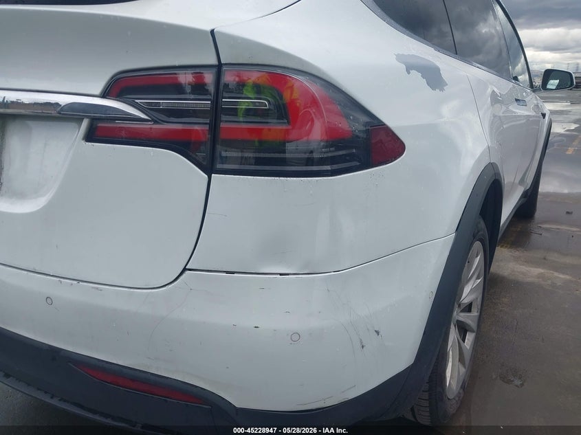 2020 Tesla Model x VIN 5YJXCBE2XLF233367 IAAI salvage auction — RIGHT REAR, Salvage (California), sold $8,250 on 2026-07-09 (photo 6)