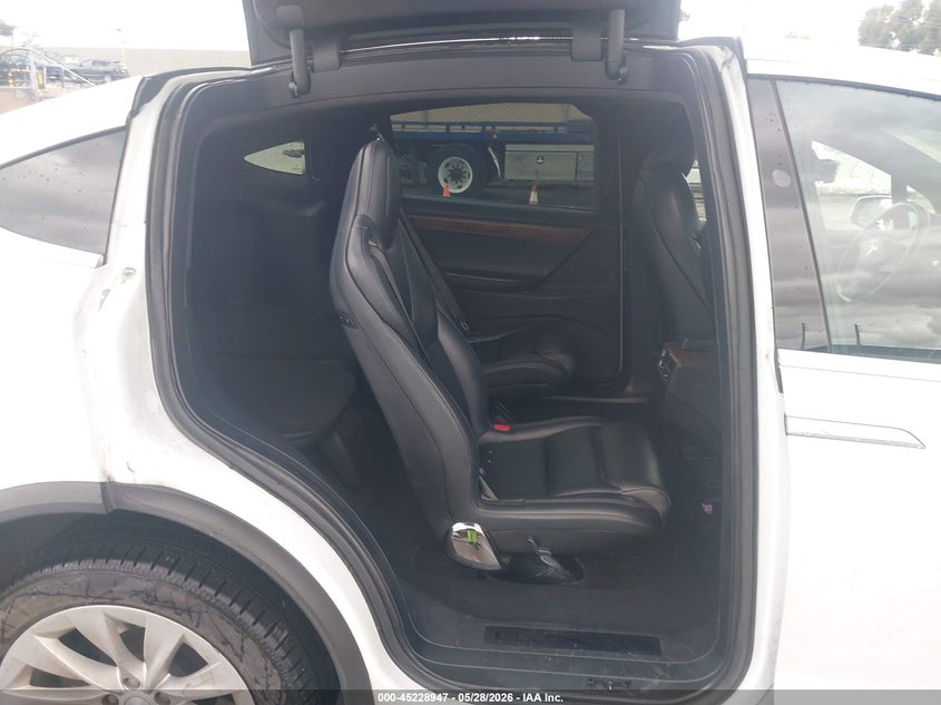 2020 Tesla Model x VIN 5YJXCBE2XLF233367 IAAI salvage auction — RIGHT REAR, Salvage (California), sold $8,250 on 2026-07-09 (photo 8)