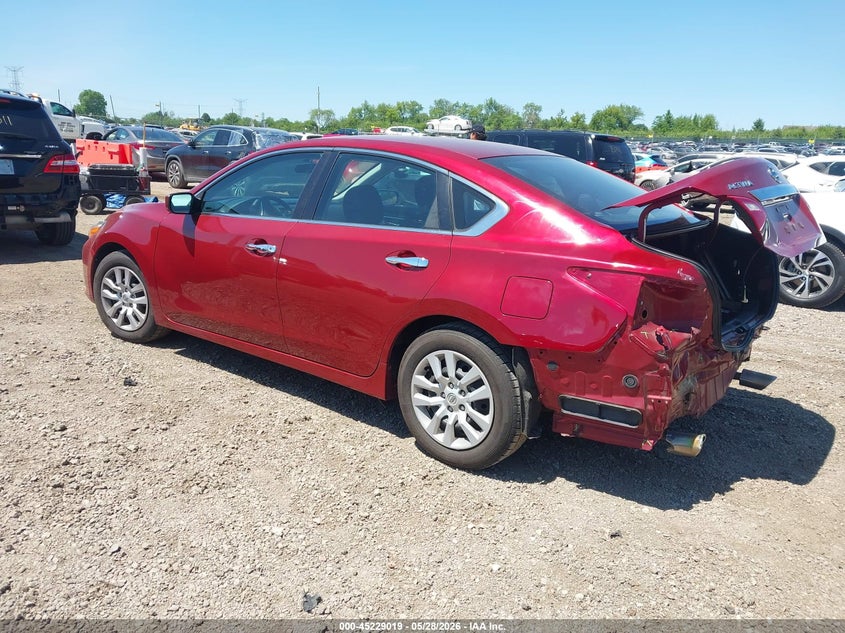 2016 Nissan Altima VIN 1N4AL3AP4GN311345 IAAI salvage auction — REAR END, Salvage Title, sold $1,575 on 2026-07-25 (photo 3)