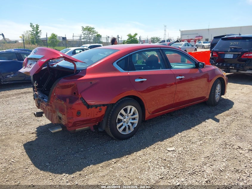2016 Nissan Altima VIN 1N4AL3AP4GN311345 IAAI salvage auction — REAR END, Salvage Title, sold $1,575 on 2026-07-25 (photo 4)