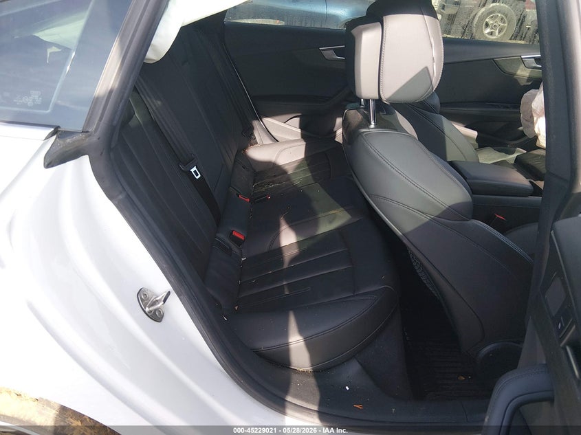 2019 Audi A5 VIN WAUENCF57KA098658 IAAI salvage auction — FRONT END, Salvage (Alabama), sold $725 on 2026-07-06 (photo 8)