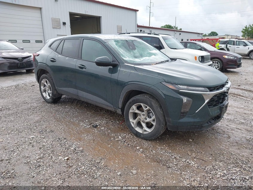 2025 Chevrolet Trax VIN KL77LFEPXSC122006 IAAI salvage auction — HAIL, Salvage Title, sold $4,050 on 2026-07-20 (photo 1)