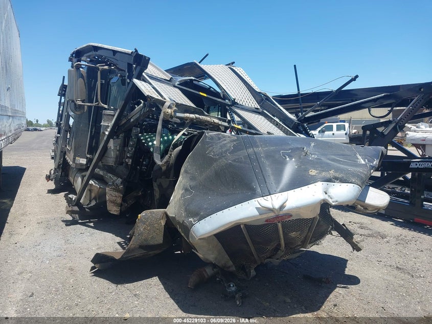 2024 Peterbilt 389 VIN 1NPXLP9X6RD611566 IAAI salvage auction — ALL OVER, Non-Repairable (California), sold $525 on 2026-07-29 (photo 1)