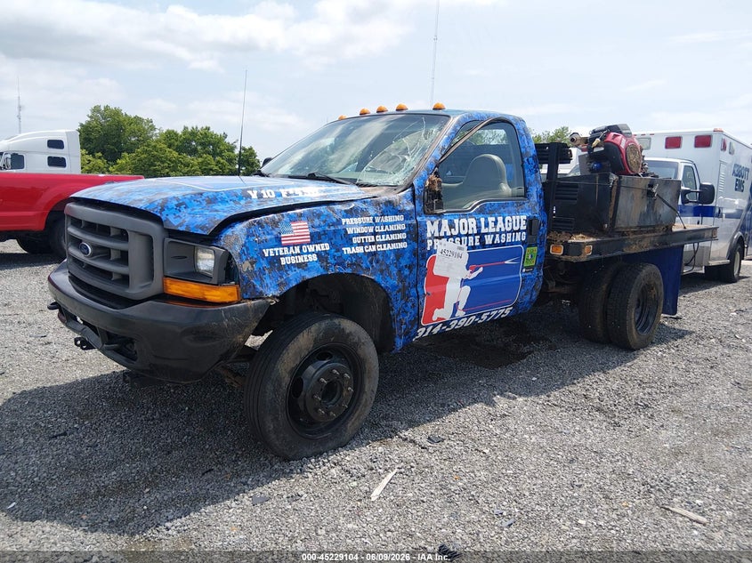 2001 Ford F-450 VIN 1FDXF46S91EB70192 IAAI salvage auction — SIDE, Salvage (Missouri), sold $500 on 2026-07-07 (photo 2)