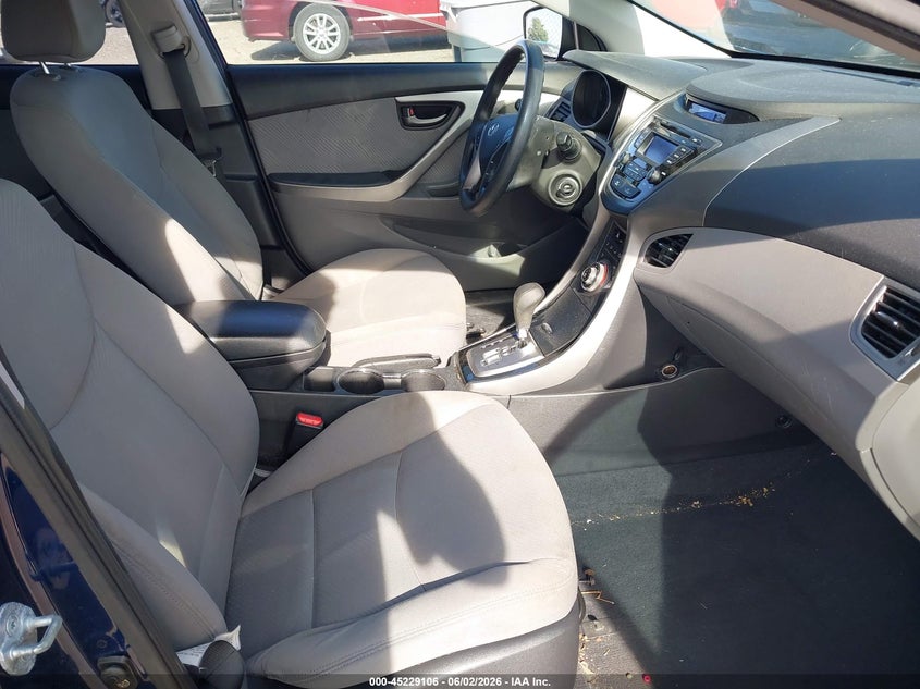 2013 Hyundai Elantra VIN KMHDH4AE8DU874893 IAAI salvage auction — REAR END, Salvage (Illinois), sold $750 on 2026-07-22 (photo 5)