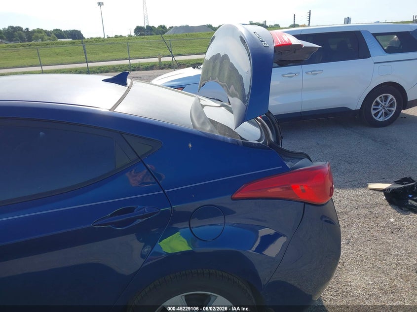 2013 Hyundai Elantra VIN KMHDH4AE8DU874893 IAAI salvage auction — REAR END, Salvage (Illinois), sold $750 on 2026-07-22 (photo 6)