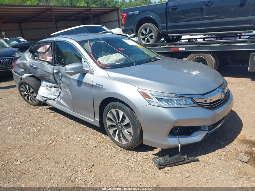 2017 Honda Accord VIN JHMCR6F78HC017647 IAAI salvage auction — RIGHT SIDE, Salvage Title, sold $1,400 on 2026-07-08 (photo 1)