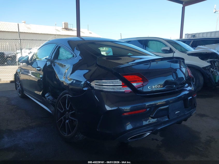 2019 Mercedes-benz C-klasse VIN WDDWJ8DB7KF779145 IAAI salvage auction — LEFT SIDE, Salvage Title, sold $6,300 on 2026-07-14 (photo 3)