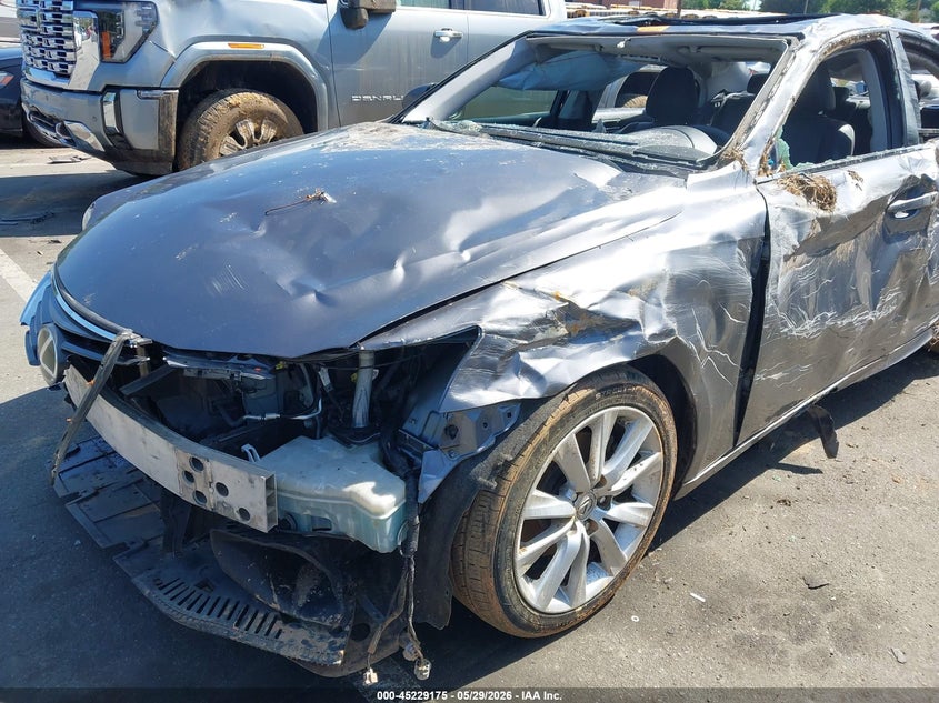 2015 Lexus Is VIN JTHBF1D28F5057551 IAAI salvage auction — BIOHAZARD/CHEMICAL, Salvage Title, sold $500 on 2026-07-09 (photo 6)