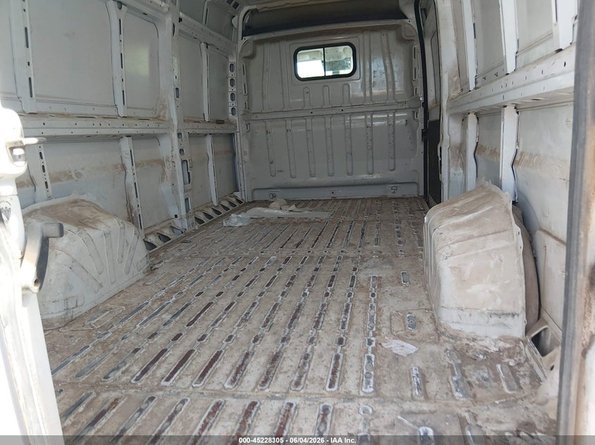 2025 Ram Promaster 3500 VIN 3C6MRVJG4SE517707 IAAI salvage auction — FRONT END, Clear (New York), sold $14,450 on 2026-07-09 (photo 8)