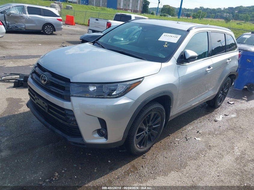 2019 Toyota Highlander VIN 5TDJZRFH6KS614692 IAAI salvage auction — LEFT REAR, Salvage Title, sold $10,900 on 2026-07-21 (photo 2)
