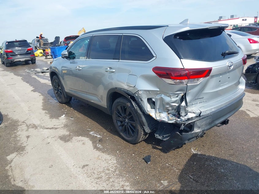 2019 Toyota Highlander VIN 5TDJZRFH6KS614692 IAAI salvage auction — LEFT REAR, Salvage Title, sold $10,900 on 2026-07-21 (photo 3)