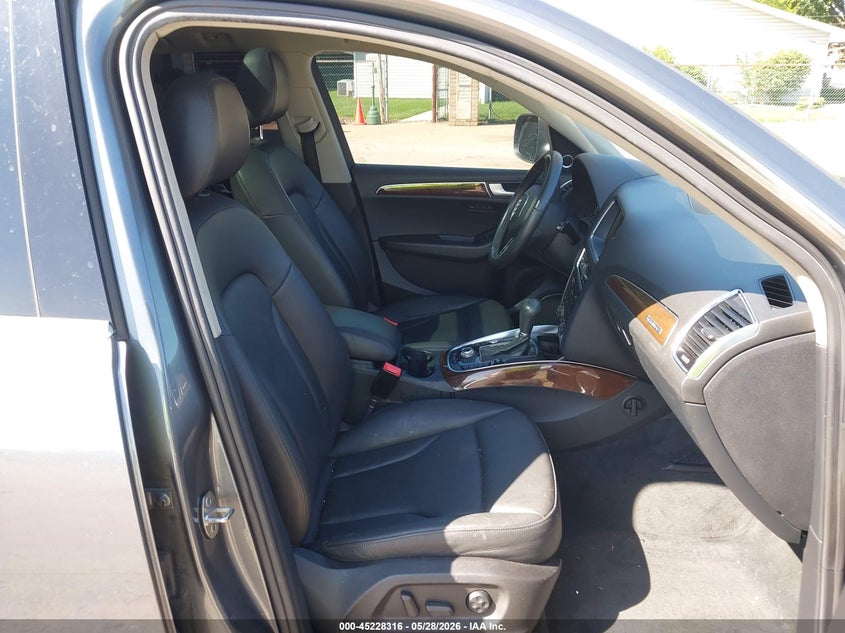 2012 Audi Q5 VIN WA1DKAFP7CA086616 IAAI salvage auction — FRONT END, Salvage (Ohio), sold $550 on 2026-07-27 (photo 5)