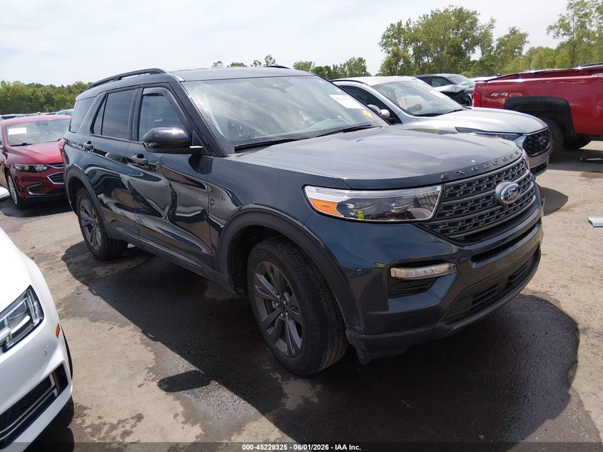 2022 Ford Explorer VIN 1FMSK8DH2NGC51047 IAAI salvage auction — LEFT SIDE, Salvage Title, sold $9,250 on 2026-07-23 (photo 1)