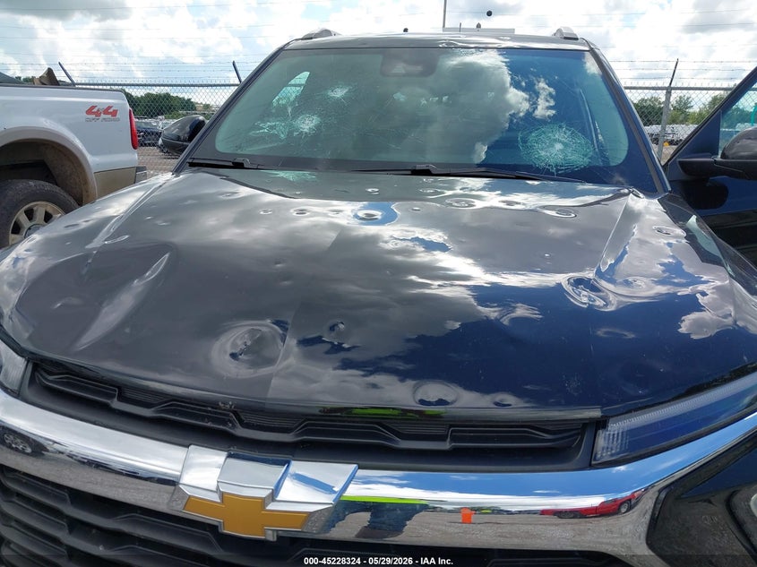 2025 Chevrolet Trailblazer VIN KL79MPSL1SB207156 IAAI salvage auction — HAIL, Salvage Title, sold $8,375 on 2026-07-06 (photo 6)