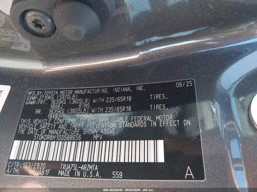 2025 Toyota Highlander VIN 5TDKDRBH1SS588656 IAAI salvage auction — FRONT END, Salvage (Utah), sold $15,550 on 2026-08-22 (photo 9)