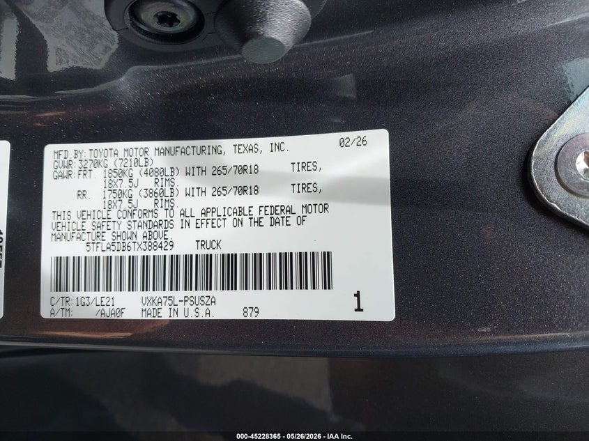 2026 Toyota Tundra VIN 5TFLA5DB6TX388429 IAAI salvage auction — LEFT & RIGHT, Clear (Hawaii), sold $10,100 on 2026-07-21 (photo 9)