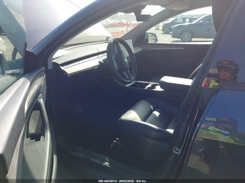 2024 Tesla Model y VIN 7SAYGDEE3RA301127 IAAI salvage auction — FRONT END, Salvage Title, sold $13,200 on 2026-07-05 (photo 5)