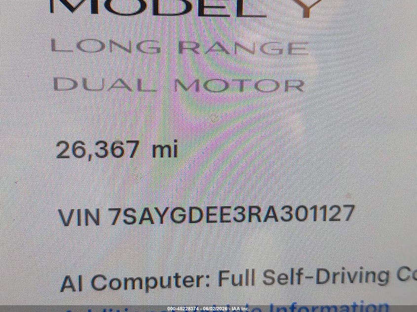 2024 Tesla Model y VIN 7SAYGDEE3RA301127 IAAI salvage auction — FRONT END, Salvage Title, sold $13,200 on 2026-07-05 (photo 9)