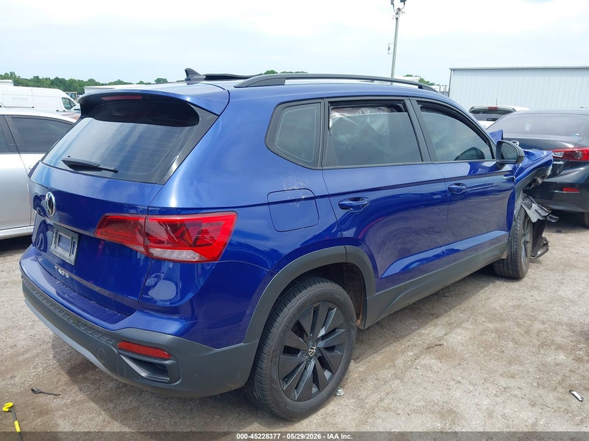 2024 Volkswagen Taos VIN 3VV5X7B20RM112544 IAAI salvage auction — FRONT END, Salvage Title, sold $2,700 on 2026-07-22 (photo 4)