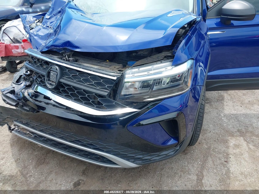 2024 Volkswagen Taos VIN 3VV5X7B20RM112544 IAAI salvage auction — FRONT END, Salvage Title, sold $2,700 on 2026-07-22 (photo 6)